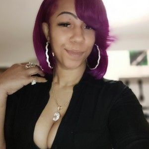 Meet your Posher, Cassaundra